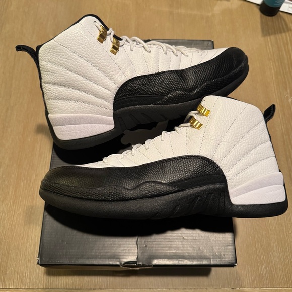 Air Jordan 12 Taxi